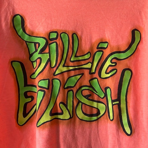 BRAND NEW! Billie Eilish crop top, Size Medium - Picture 3 of 4